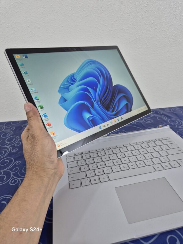 Microsoft Surface Book 2 (15″) Core i7, 8th Gen Display 15