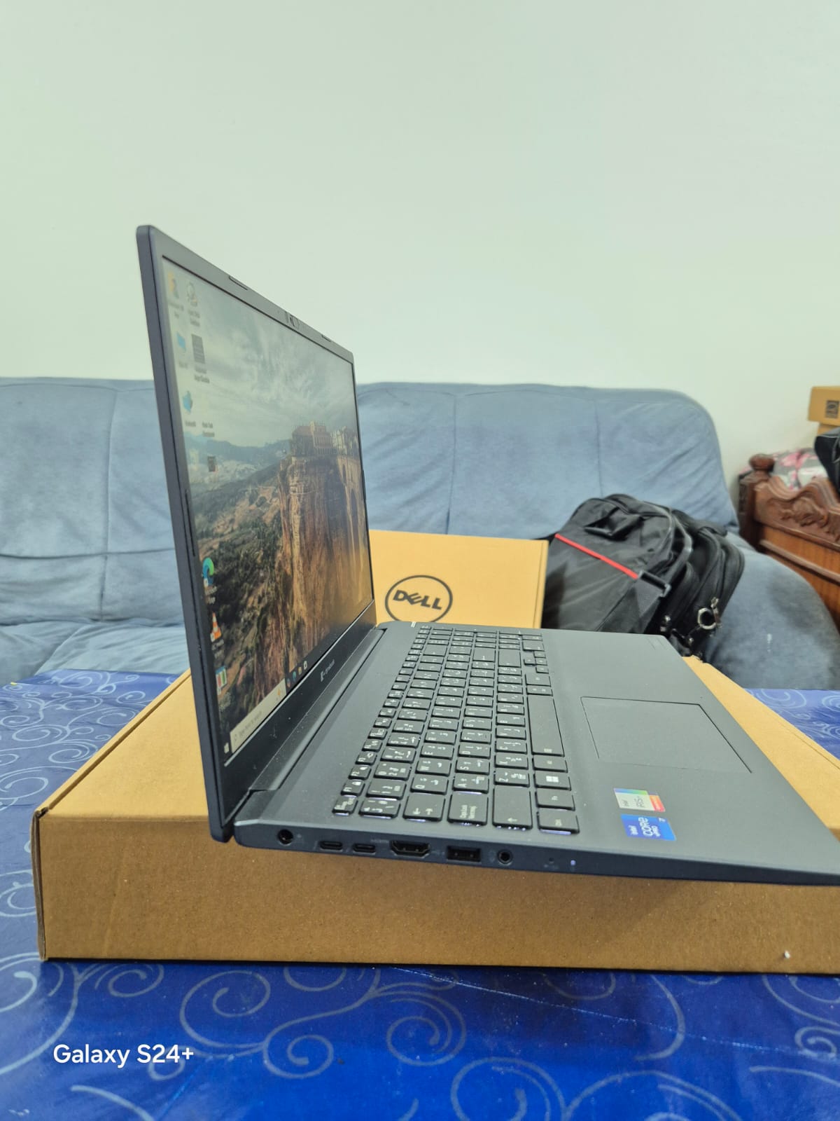 Toshiba Dynabook (15″) - Intel Core i7, 11th Gen - Image 2