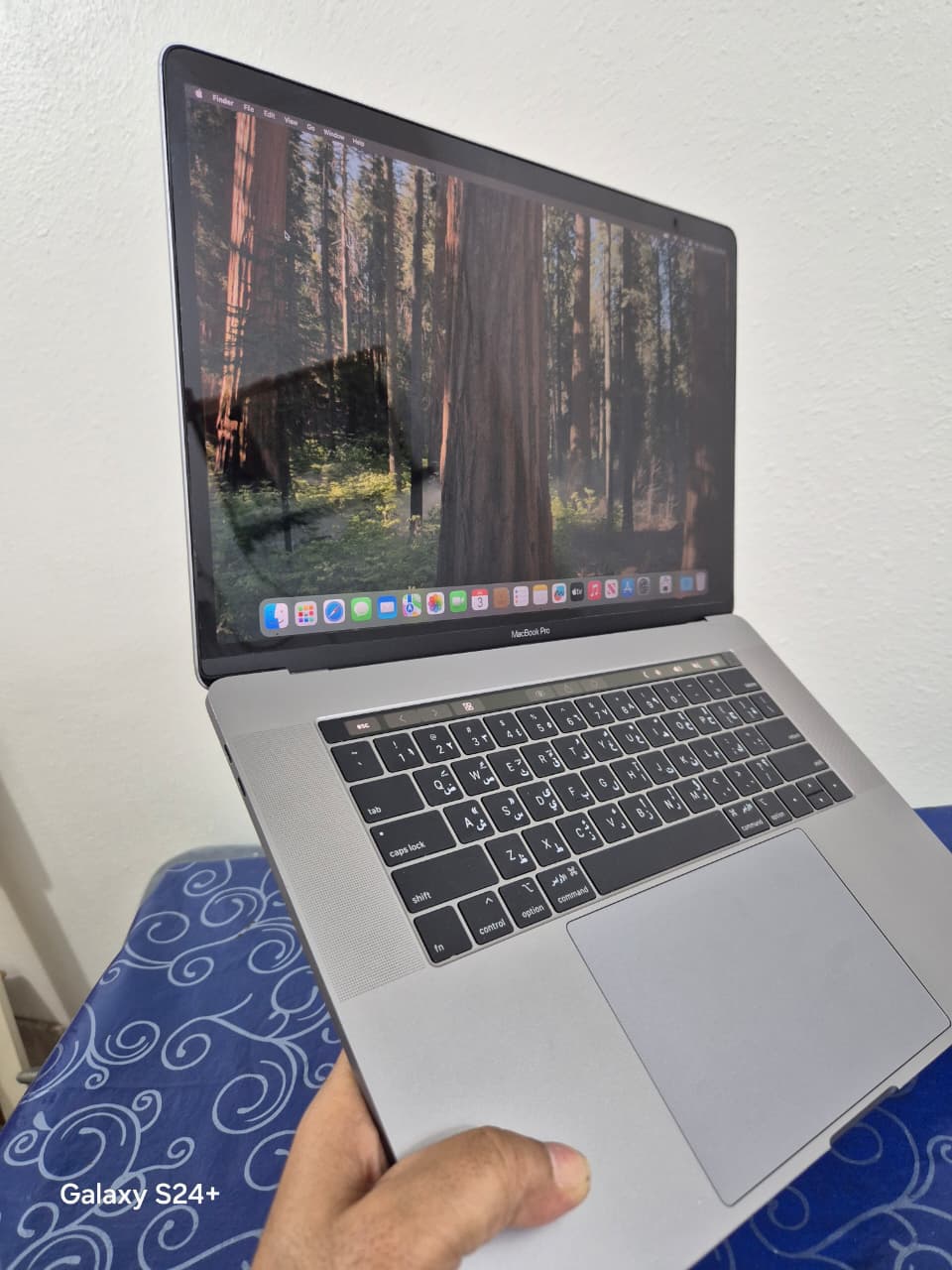 Apple MacBook PRO (13″) - Intel Core i7 - 16GB / 512 GB - Image 2